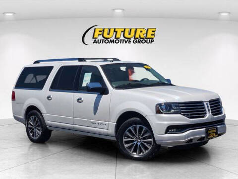 2017 Lincoln Navigator L Select