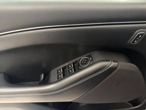 2021 Ford Mustang Mach-E Select