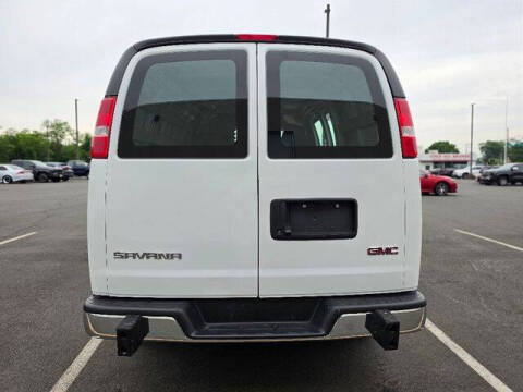 2024 GMC Savana 2500