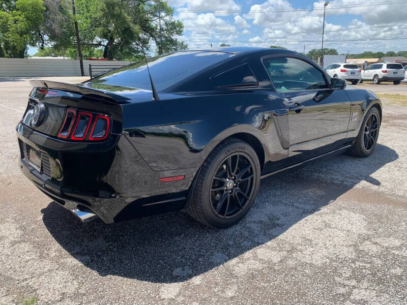 2013 Ford Mustang GT Premium