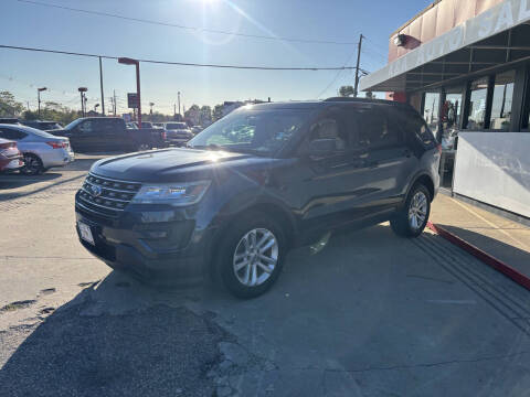 2017 Ford Explorer