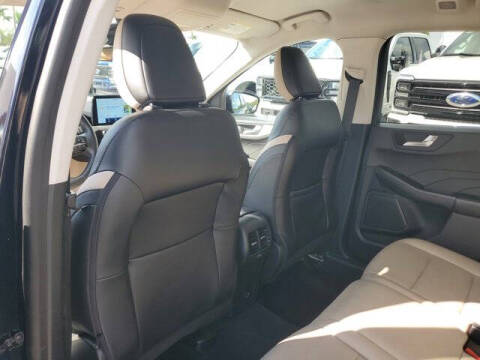 2021 Ford Escape SEL