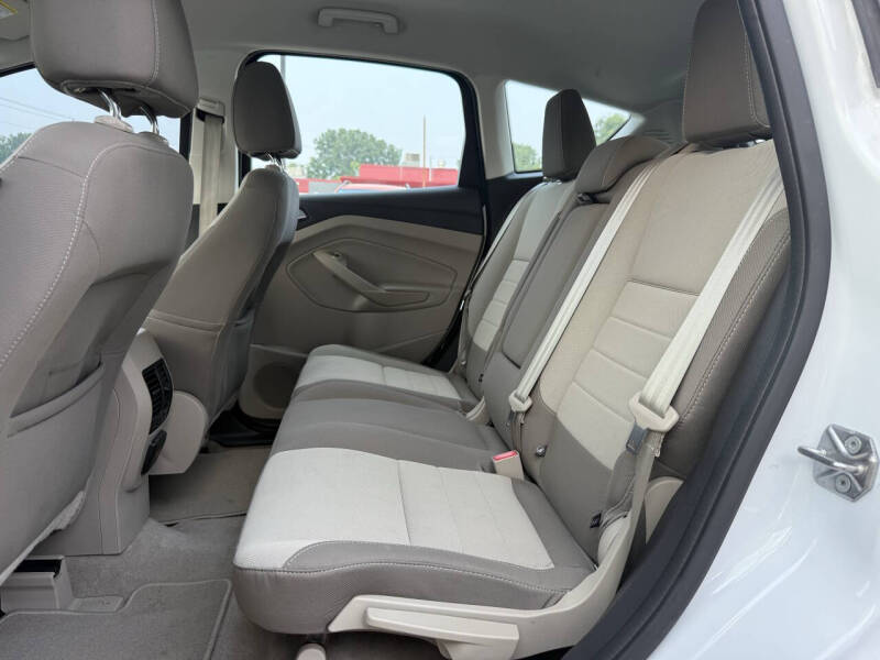 2014 Ford C-MAX Hybrid SE