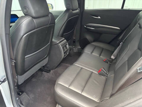 2024 Cadillac XT4 Premium Luxury