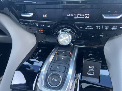 2024 Acura MDX w/Tech