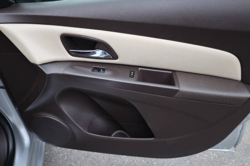 2015 Chevrolet Cruze 2LT Auto