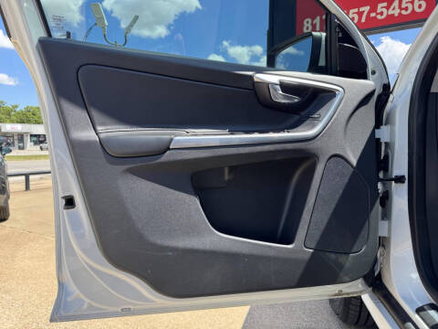 2016 Volvo XC60 T5 Drive-E