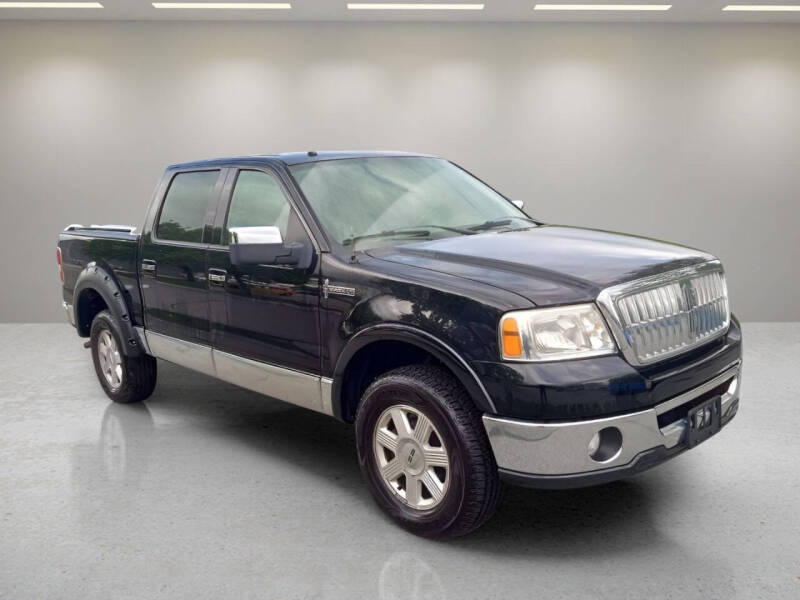 2008 Lincoln Mark LT Base