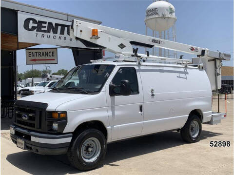 2014 Ford E-Series E-350 SD