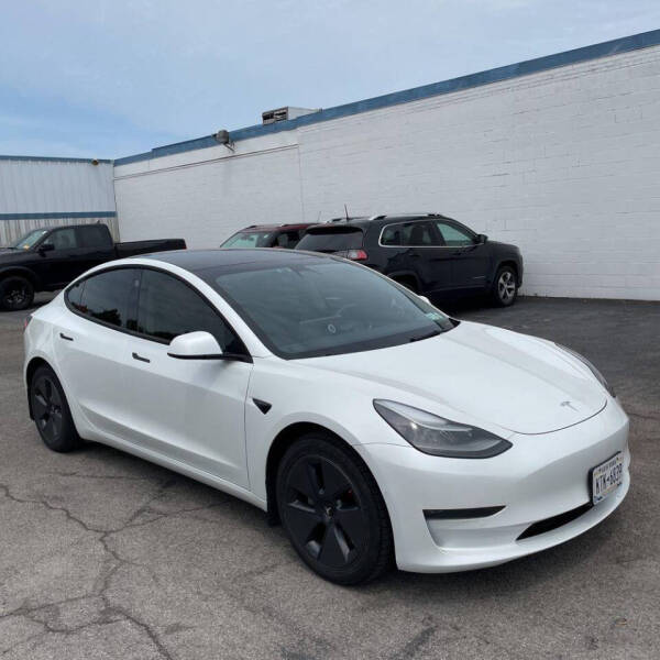 2022 Tesla Model 3 Long Range