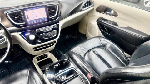 2018 Chrysler Pacifica Touring L