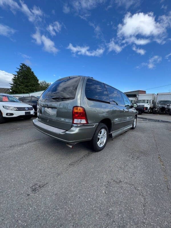 2001 Ford Windstar SE