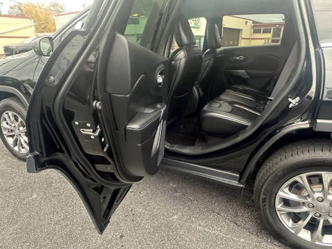 2019 Jeep Cherokee Latitude Plus