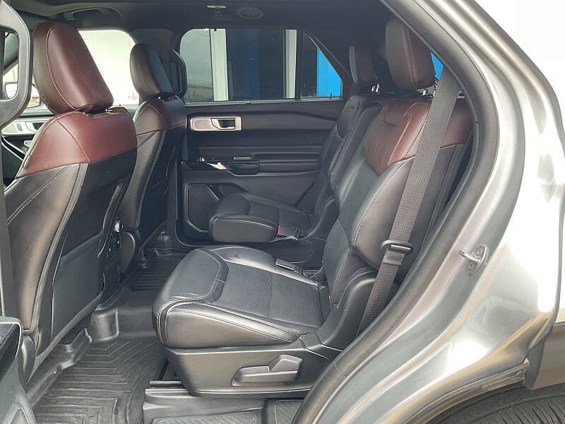 2023 Ford Explorer Platinum