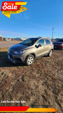 2021 Chevrolet Trax for sale at Lake Herman Auto Sales in Madison SD