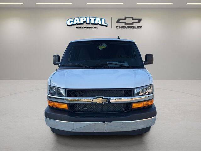 2025 Chevrolet Express 2500