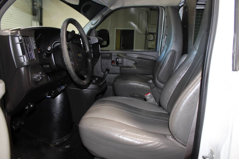 2011 Chevrolet Express 2500