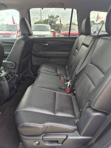 2022 Honda Pilot SE
