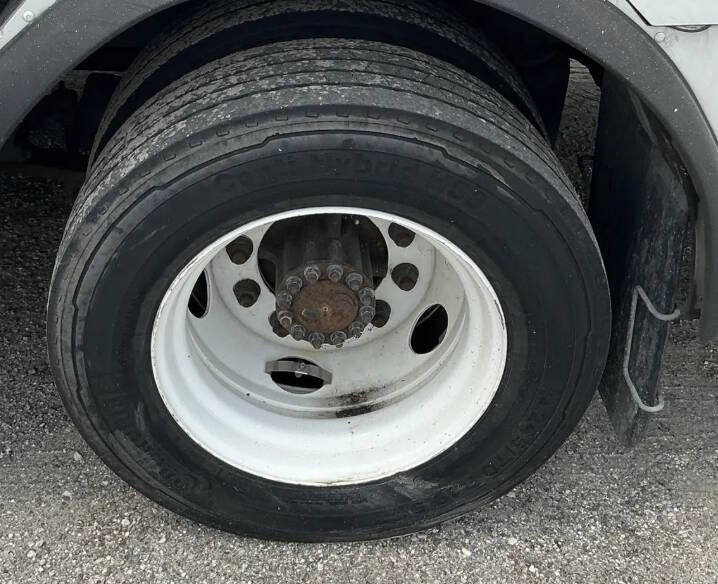 2016 Freightliner MT55 Chassis