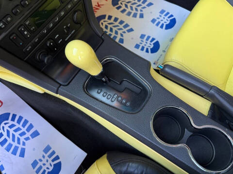 2002 Ford Thunderbird Deluxe