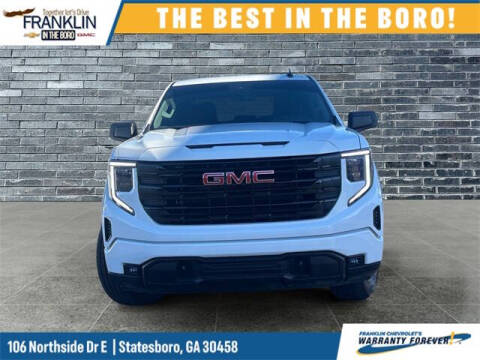 2025 GMC Sierra 1500 Elevation