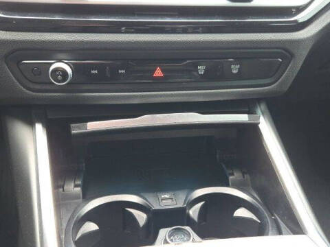 2023 BMW 3 Series 330i xDrive