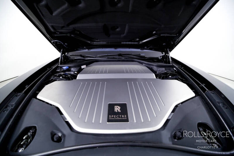 2024 Rolls-Royce Spectre