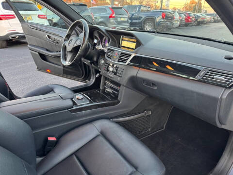 2010 Mercedes-Benz E-Class