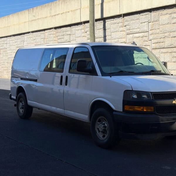 2020 Chevrolet Express 3500
