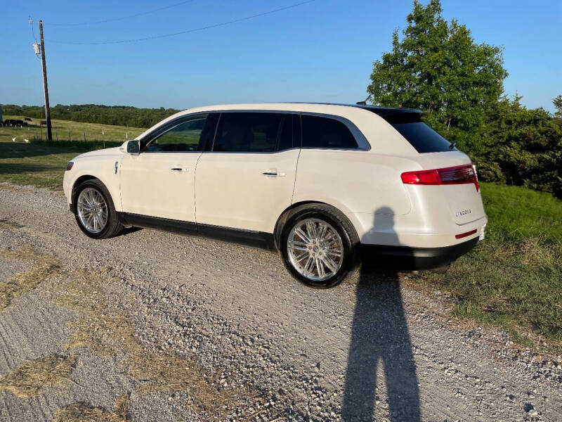 2016 Lincoln MKT EcoBoost