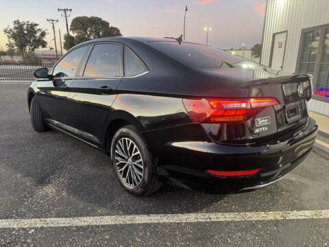 2019 Volkswagen Jetta R-Line