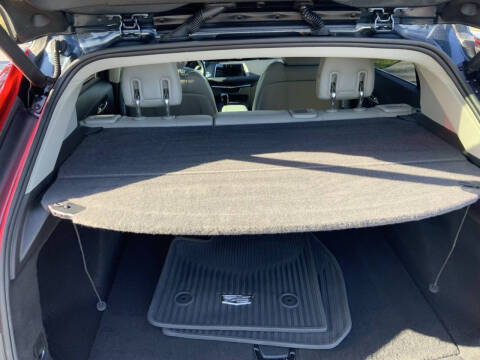 2021 Cadillac XT4 Premium Luxury