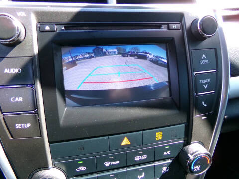 2017 Toyota Camry SE