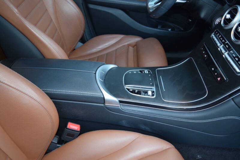 2020 Mercedes-Benz GLC GLC 300 4MATIC