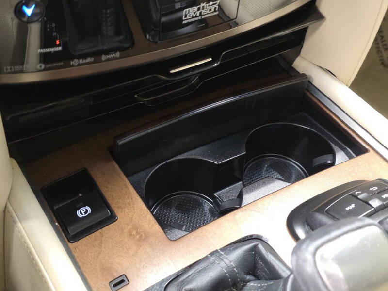 2017 Lexus LX 570