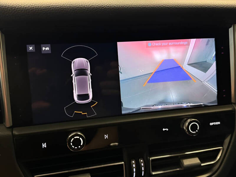 2023 Porsche Macan