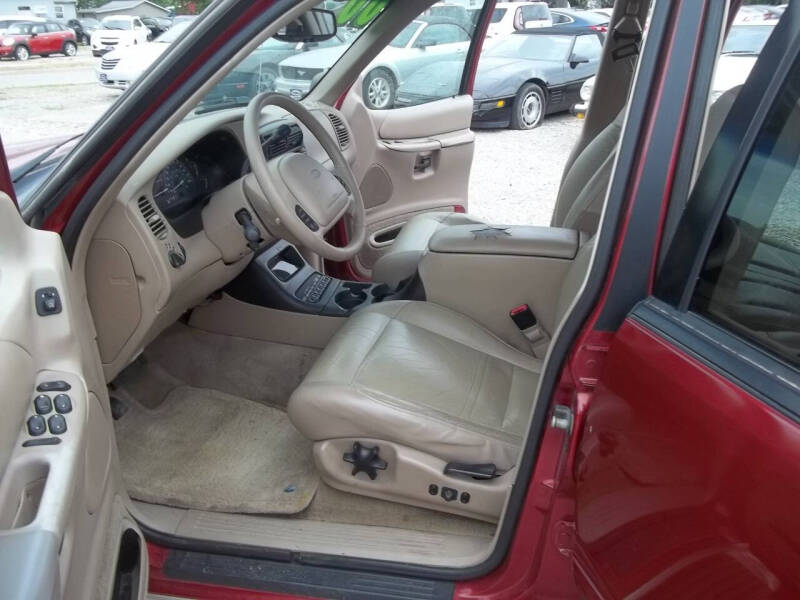 2000 Ford Explorer Eddie Bauer