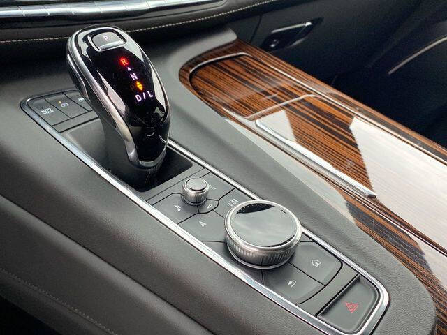 2023 Cadillac Escalade ESV Luxury