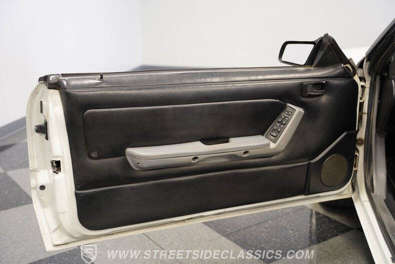 1987 Ford Mustang LX
