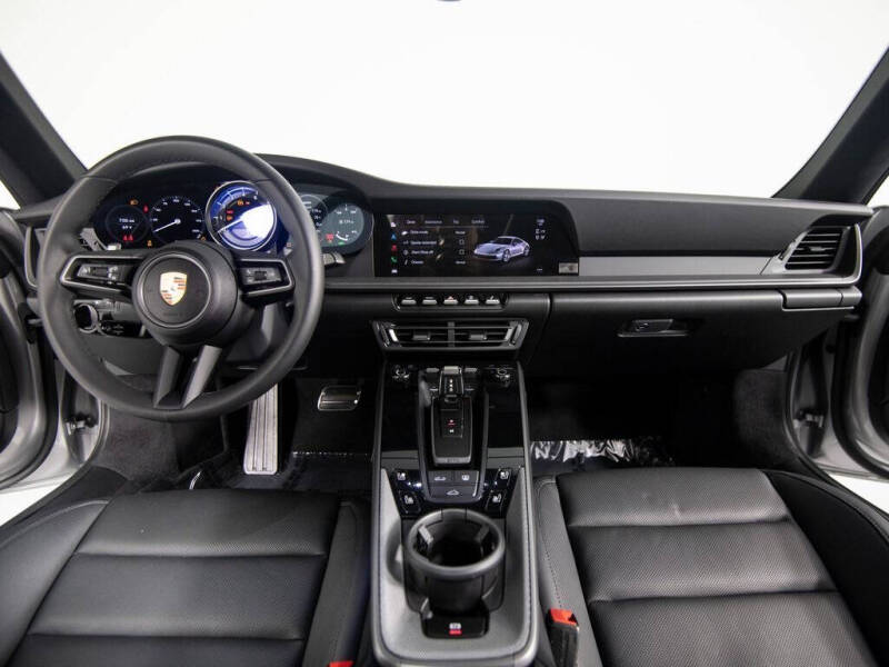 2024 Porsche 911 Carrera