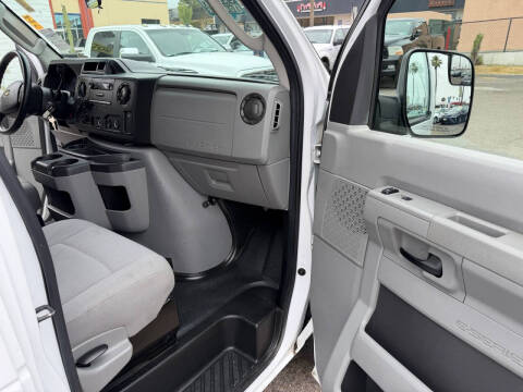2013 Ford E-Series E-150