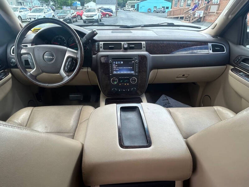 2013 GMC Yukon Denali