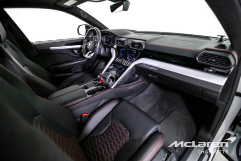 2022 Lamborghini Urus