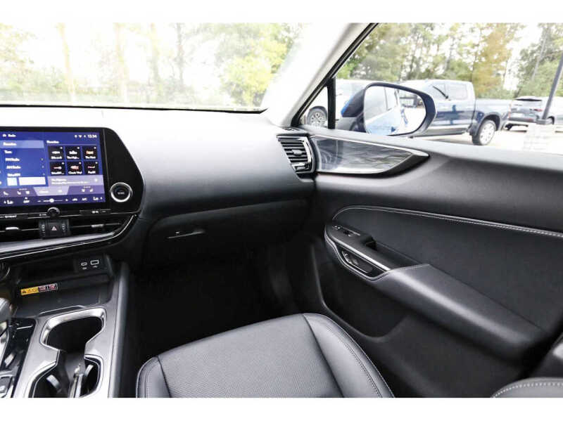 2025 Lexus NX 250 Premium