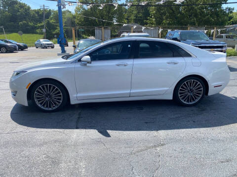 2015 Lincoln MKZ for sale at CHAD AUTO SALES in Saint Louis MO