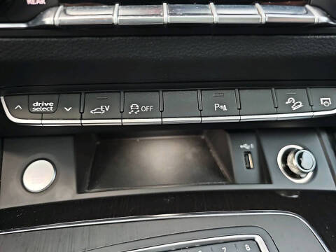 2020 Audi Q5 e quattro Premium Plus 55 TFSI