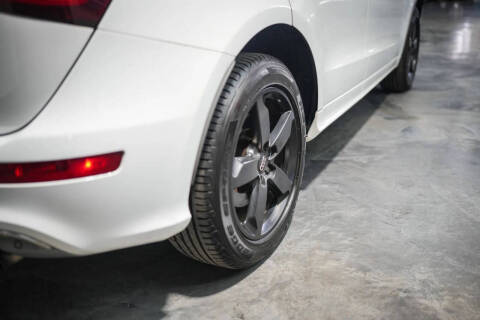 2014 Audi SQ5 3.0T quattro Premium Plus