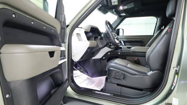 2022 Land Rover Defender 90 X-Dynamic HSE