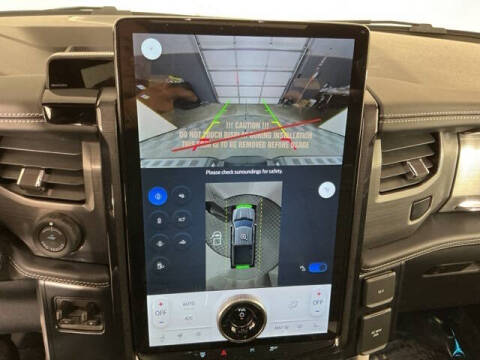 2025 Ford F-150 Lightning Platinum