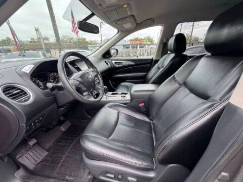 2017 Nissan Pathfinder